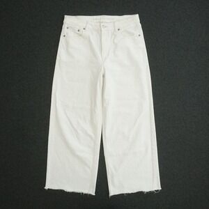 American Eagle Strigid Super High Rise Baggy Wide Leg Ankle White Jeans Size 8R